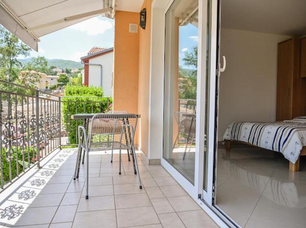 Apartments Villa Slavica Ičići Extérieur photo